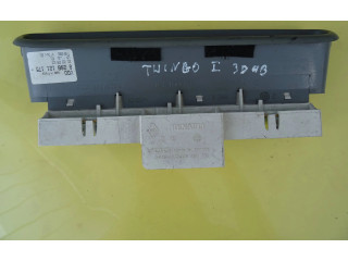 Дисплей    8200121175   Renault Twingo I