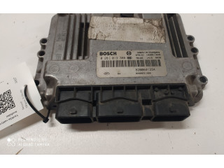 Блок управления двигателя 0281013366, 8200601334   Renault Megane II