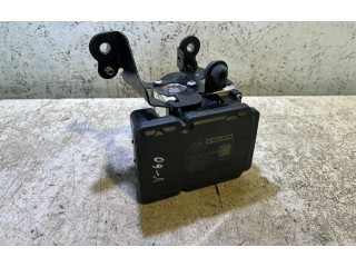 Jednotka ABS 61490600054, 28526258303   Volvo V60 2016