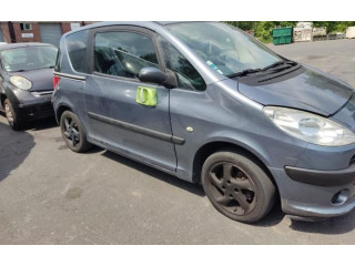 Zpětné zrcátko  Peugeot 1007 2007  8151GF  