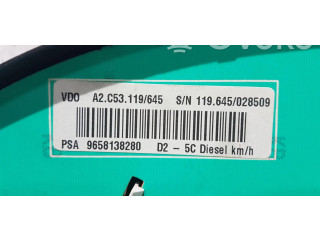Přístrojová deska  Peugeot 207 CC  9658138280  