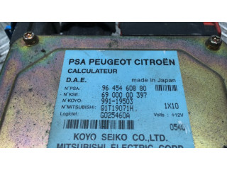 Блок управления двигателя 9645460880, 6900000397   Citroen C3