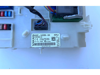   Pojistková skříňka 31327995AA, 31327995   Volvo V60 2017