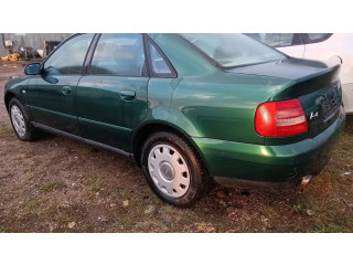 Вентилятор радиатора     058121301B    Audi A4 S4 B5 8D 1.6