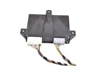 Блок управления заднего тормоза (EMF)    8W832C496AC   Jaguar XF X250