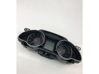 Přístrojová deska  Audi A5 8T 8F 2009 8T0920930B, FR1802  