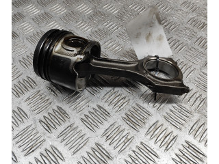  Поршень B47 D20 A 8519401, 8473777  BMW 4 F32 F33  