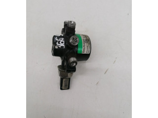 Vstřikovací lišta 8200379933, H8200334367   Nissan Note (E11)     