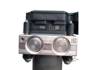 Блок управления ABS 476608281R   Renault Arkana      