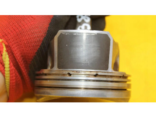  Поршень с шатуном  06LD  Audi A5 8T 8F  