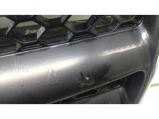 Верхняя решётка Hyundai Santa Fe 2006-2012 года E865612B000, 863532b000      