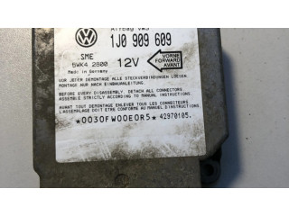 Блок подушек безопасности 1J0909609   Volkswagen Golf IV