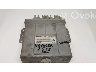 Блок управления двигателя 0281001333, P04686660AB   Chrysler Voyager