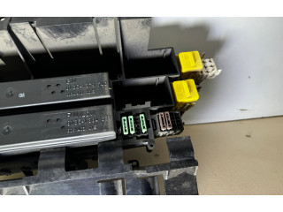   Pojistková skříňka 61131378539, 1378539   BMW 5 E34 1994