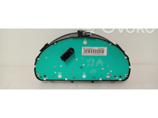 Přístrojová deska  Peugeot 207 CC 2006 9658241580  
