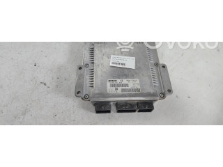 Блок управления двигателя 0281011522   Lancia Phedra