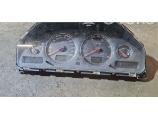 Přístrojová deska  Volvo V70 2003 8673262  