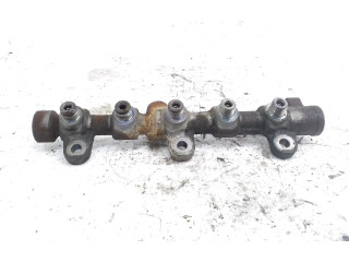 Vstřikovací lišta 8200954113A, H8200839258   Renault Trafic II (X83)     