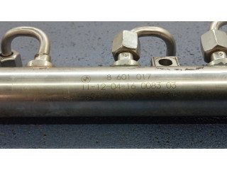 Vstřikovací lišta 8601017   BMW 7 G11 G12  pro benzínový motor 4.4 N63B44C 