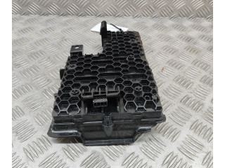 Блок комфорта 165764802A   Tesla Model Y   