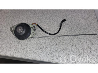 Zámek zadních dveří 8363699   BMW 5 E39 2000