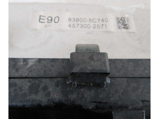 Přístrojová deska  Toyota Yaris 2005 83800, 5C740  