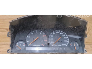 Přístrojová deska  Mazda 626 1990 GR12G  