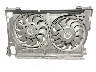 Вентилятор радиатора     4E0121205D, 0130706814BOSCH    Audi A8 S8 D2 4D 