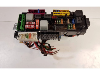 Блок предохранителей 2049005301, 5DK00922577   Mercedes-Benz GLK (X204)    