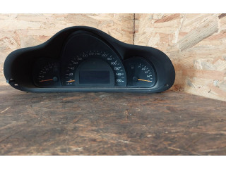 Přístrojová deska  Mercedes-Benz C W203 2002 A2035404511, 110080169005  