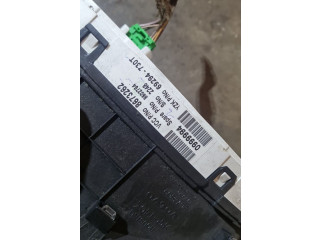 Přístrojová deska  Volvo V70 2003 8673262  