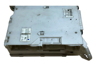   Pojistková skříňka 8273053021, 6G240724   Lexus  220D-250-350 2011