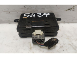 Дисплей    84775FD000   KIA Rio