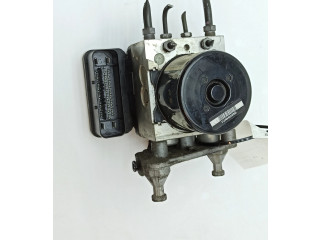 Jednotka ABS A2049012400, A2044311912   Mercedes-Benz C W204 2011