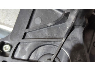 Моторчик заднего дворника 53844157    Mercedes-Benz GLS X166