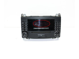 Радио/ проигрыватель CD/DVD / навигация    A1698700689   Mercedes-Benz Sprinter W906