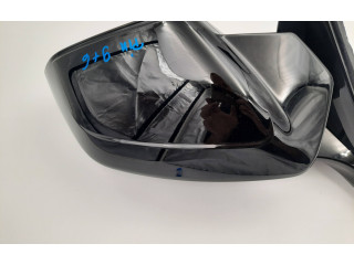Zpětné zrcátko  BMW 7 G70 2023    