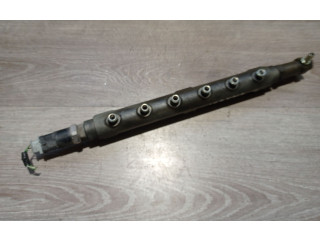 Vstřikovací lišta 0445215010, 8658252   Volvo V70     