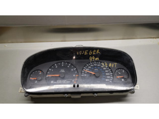 Панель приборов P04685623, 04685623   Chrysler Voyager       