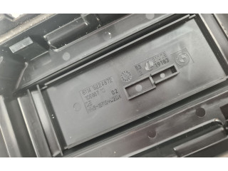 Ящик предохранителей (комплект) 9224872   BMW 1 F20 F21 2012