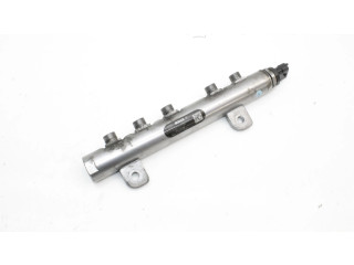 Vstřikovací lišta 0445216050, 35032008F   Maserati Quattroporte    M 15746 D 