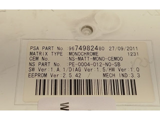 Přístrojová deska  Peugeot 5008 2012 9676464480, 9674982480  