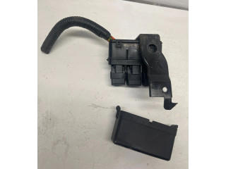   Pojistková skříňka 64200049   Nissan Qashqai 2009