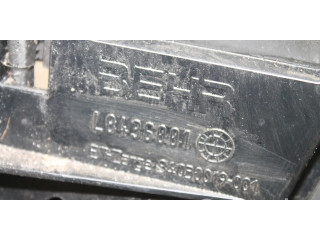 Вентилятор радиатора     7796832    BMW 5 E60 E61 2.0