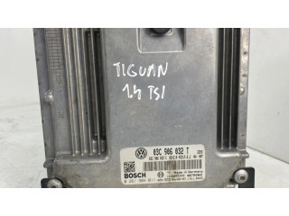 Блок управления двигателя 03C906032T, 03C906032C   Volkswagen Tiguan