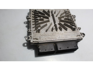 Блок управления двигателем ECU