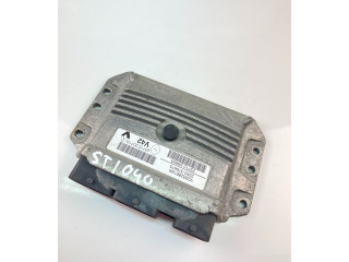 Řídící jednotka 237102885R, 237102071R   Renault Clio IV 2014