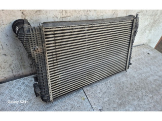 Интеркулер  1K0145803T   Volkswagen Golf Plus 