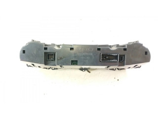 Блок управления климат-контролем 2118302590, 2118303390   Mercedes-Benz E W211