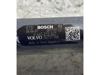 Vstřikovací lišta 30757146, 30750409   Volvo XC90    D5244T4 